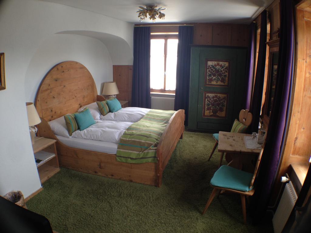 Posta Veglia Hotel Laax Quarto foto